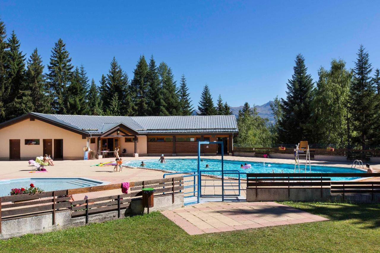 Vacanceole - Residence Le Beauregard La Lechere Exterior foto